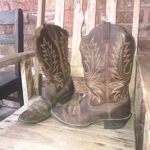 Ariat Heritage R toe cowgirl boot